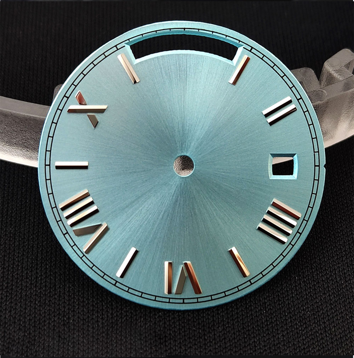 Reloj 8285, Esfera 8285, Manec - Luxury Watch With Green Dial reseña y precio